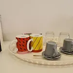Oda ve Kahvaltı 'a Minnula