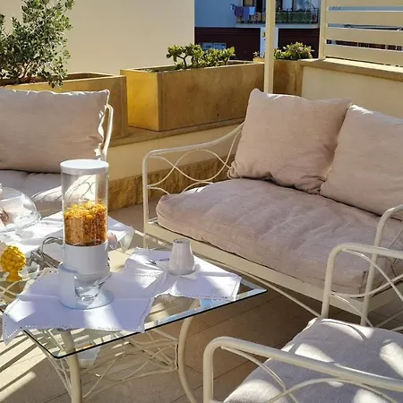 'a Minnula Oda ve Kahvaltı