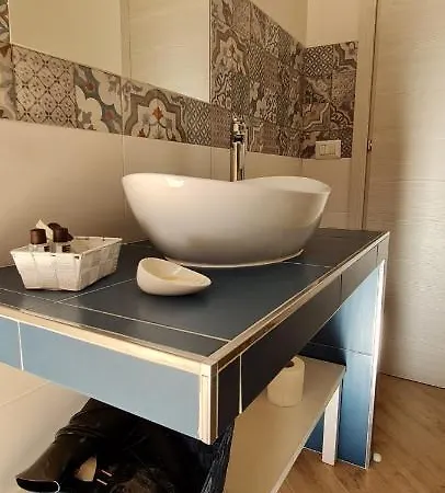 'a Minnula Oda ve Kahvaltı 4*